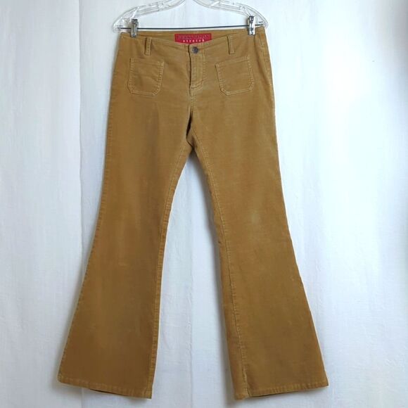 Guess Jeans Size 28 Tan Corduroy Jeans in EUC - Picture 1 of 5